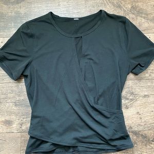 Lululemon Crop Top (fitted) EUC